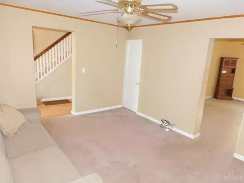 1015 Lockman Ave, Cincinnati, OH 45238 photo 11