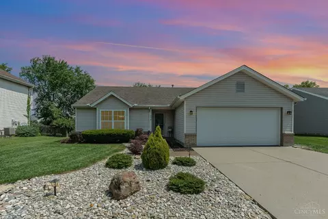 1290 Locust Forge Ln, Lebanon, OH 45036