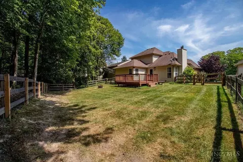 215 Hildebrant Dr, Hamilton Township, OH 45039 photo 31
