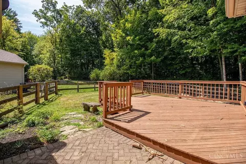 215 Hildebrant Dr, Hamilton Township, OH 45039 photo 30