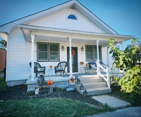 228 Main St, New Vienna, OH 45159