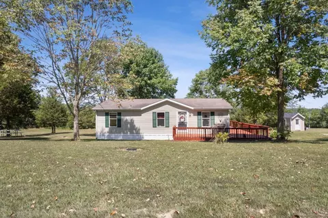 993 Flat Run Rd, Seaman, OH 45679