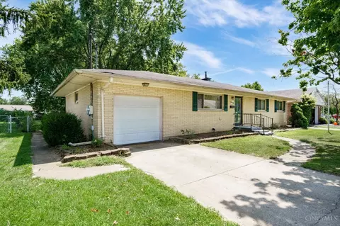 402 First St, Trenton, OH 45067
