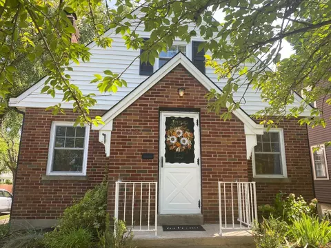 2725 Losantiville Ave, Cincinnati, OH 45213