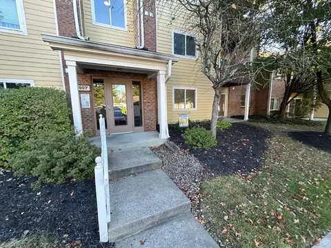 997 Cedar Ridge Dr #3, Cincinnati, OH 45245