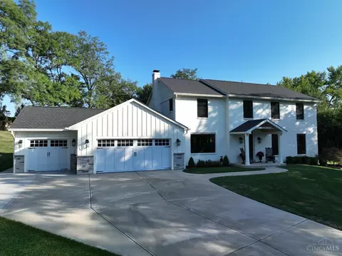 13034 Coopermeadow Ln, Montgomery, OH 45242