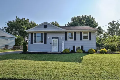 6210 Shearwater Dr, Fairfield, OH 45014