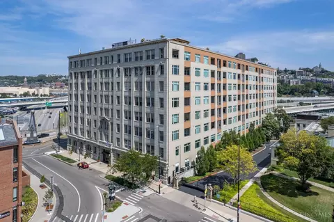 400 Pike St #605, Cincinnati, OH 45202
