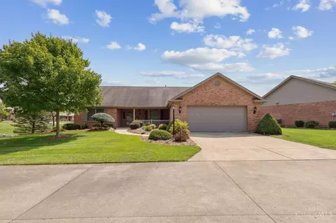 1287 Deerfield Cir #11, Hamilton, OH 45013