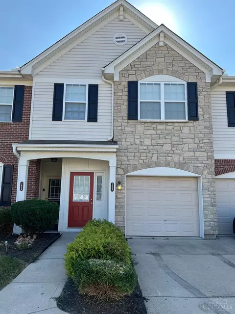 1857 Sunwalk Dr, Cincinnati, OH 45237