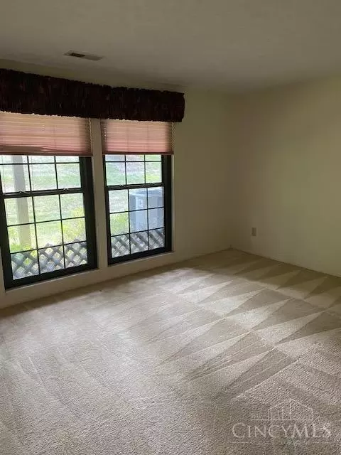 2867 Phaeton Ln, Maineville, OH 45039 photo 15