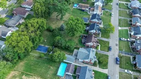 158 Crest Dr, Reading, OH 45215 photo 58