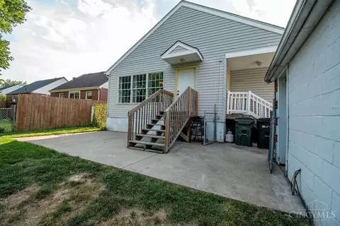 158 Crest Dr, Reading, OH 45215 photo 40