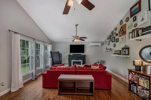 158 Crest Dr, Reading, OH 45215 photo 14
