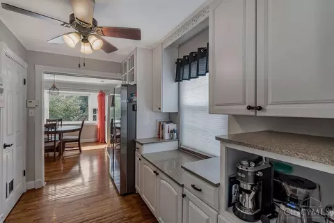 158 Crest Dr, Reading, OH 45215 photo 11