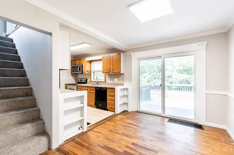 600 Hamblin Dr, Cincinnati, OH 45255 photo 9