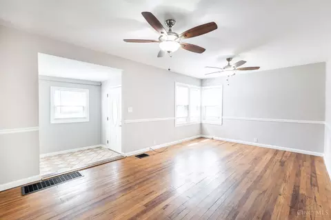 600 Hamblin Dr, Cincinnati, OH 45255 photo 5