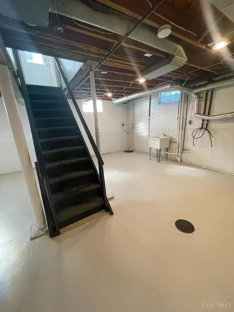 Other - 3530 Werk Rd, Cincinnati, OH 45248 photo 3 of 6
