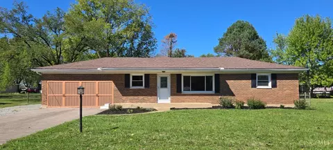 7470 Fairground Rd, Blanchester, OH 45107