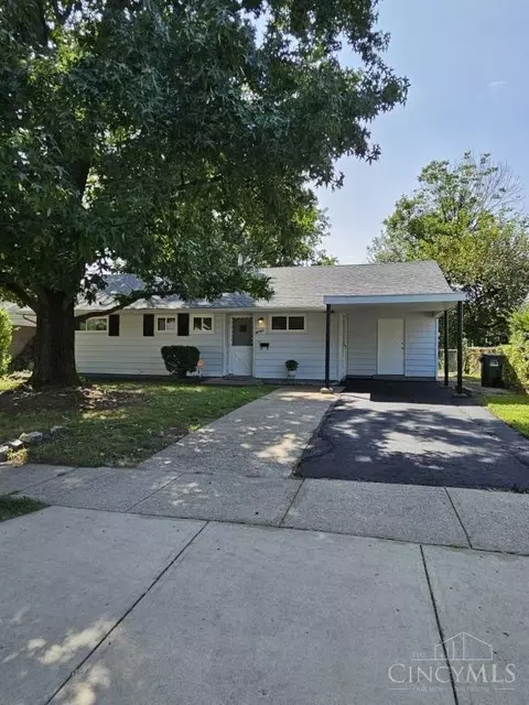 8789 Daly Rd, Cincinnati, OH 45231