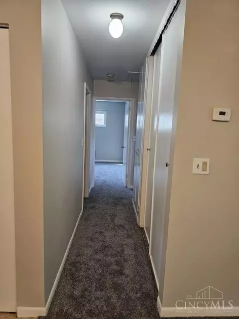 Entry Way - 8789 Daly Rd, Cincinnati, OH 45231 photo 1 of 1