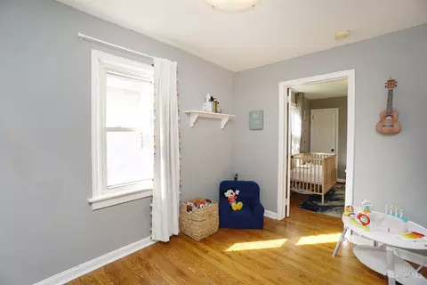 Bedroom - 3811 Simpson Ave, Fairfax, OH 45227 photo 2 of 4