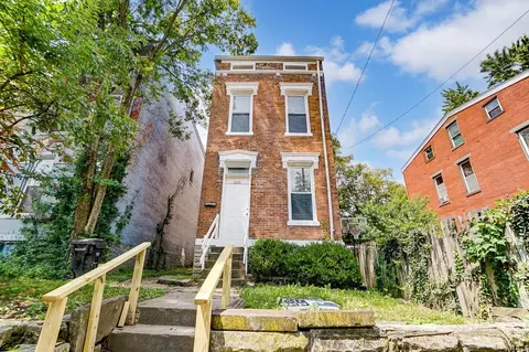 1035 Purcell Ave, Cincinnati, OH 45205