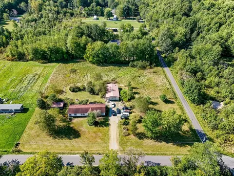 2512 Hess Rd, Sterling Twp, OH 45144