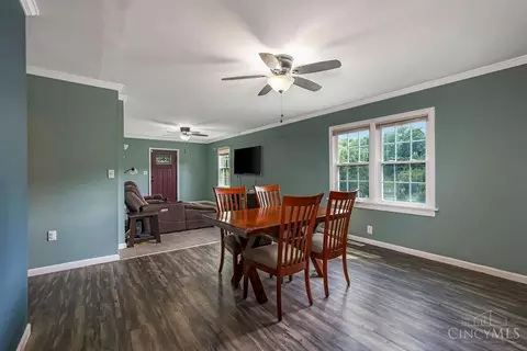 Dining - 2500 Compton Rd, Cincinnati, OH 45231 photo 2 of 2