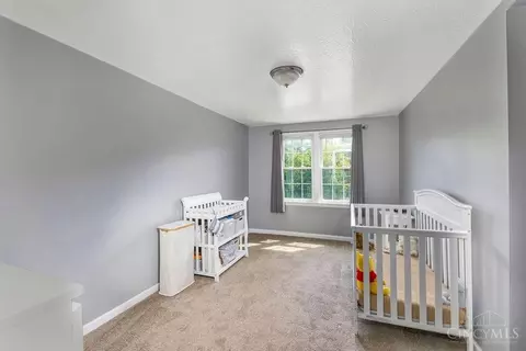 Bedroom - 2500 Compton Rd, Cincinnati, OH 45231 photo 3 of 5