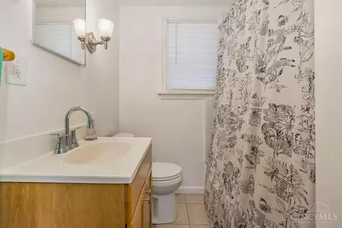 Bath - 2500 Compton Rd, Cincinnati, OH 45231 photo 2 of 2