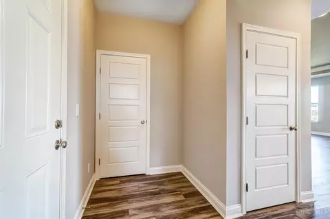 Entry Way - 902 Morgan Dr, Monroe, OH 45050 photo 7 of 9