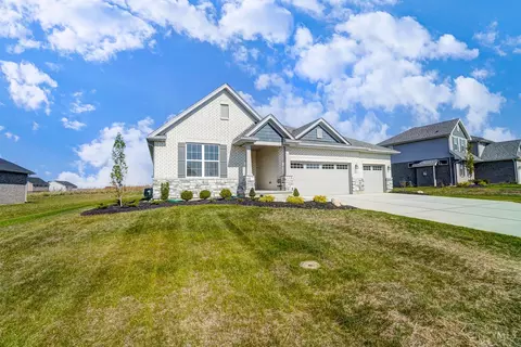 Exterior - 902 Morgan Dr, Monroe, OH 45050 photo 2 of 14