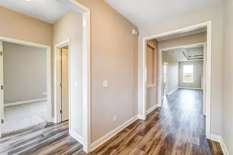 Entry Way - 902 Morgan Dr, Monroe, OH 45050 photo 5 of 9