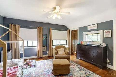 Bedroom - 3936 Ledgewood Dr, Cincinnati, OH 45229 photo 5 of 6