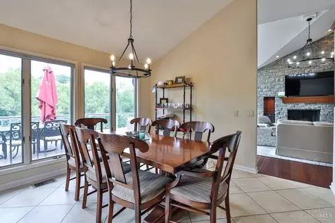 Dining - 3 Green Meadow Ln, Cincinnati, OH 45242 photo 5 of 7