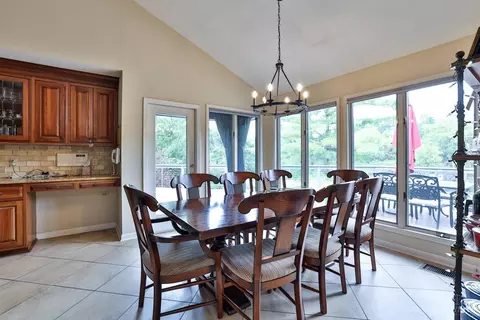 Dining - 3 Green Meadow Ln, Cincinnati, OH 45242 photo 4 of 7