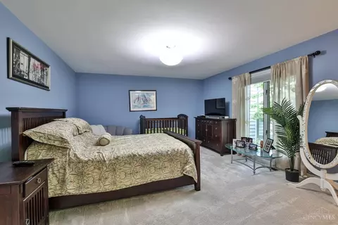 Bedroom - 3 Green Meadow Ln, Cincinnati, OH 45242 photo 3 of 7