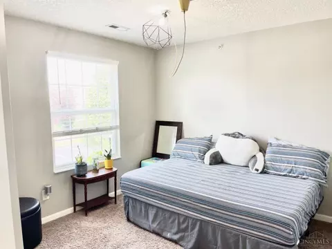 Bedroom - 7738 Bridge Point Dr, Cincinnati, OH 45248 photo 1 of 4