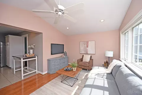 Living - 3733 Broadview Dr, Cincinnati, OH 45208 photo 5 of 6