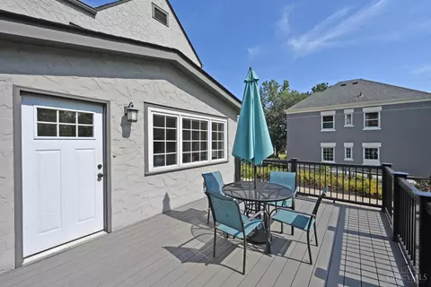 Exterior - 3733 Broadview Dr, Cincinnati, OH 45208 photo 4 of 9