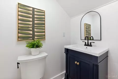 3312 Graydon Ave, Cincinnati, OH 45207 photo 8