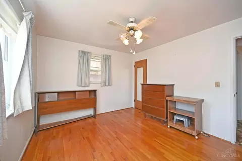 2484 Garrison Dr, Colerain Twp, OH 45321 photo 14