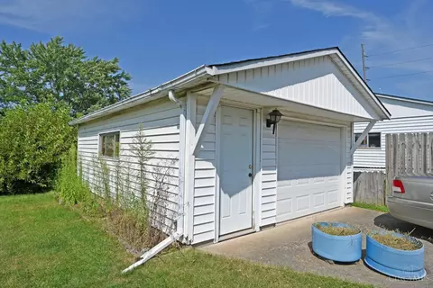 2484 Garrison Dr, Colerain Twp, OH 45321 photo 24