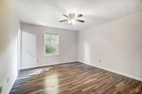 Bedroom - 6510 Brooks Rd, Harrison, OH 45030 photo 4 of 9