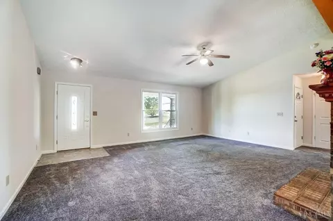Living - 6510 Brooks Rd, Harrison, OH 45030 photo 1 of 4