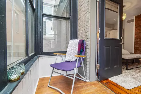 Exterior - 2017 Elm St, Cincinnati, OH 45202 photo 3 of 7