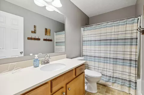 7257 Bridge Point Pass, Cincinnati, OH 45248 photo 22