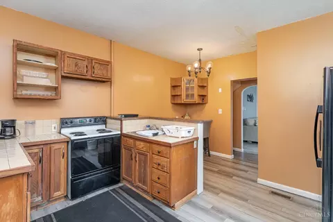 1797 Baltimore Ave, Cincinnati, OH 45225 photo 8