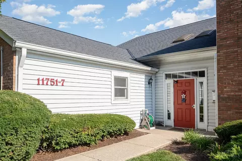 11751 Rose Ln #1, Springdale, OH 45246
